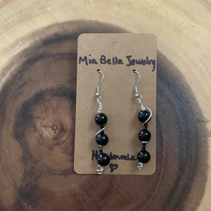 Handmade Dangle Wire Wrapped Earrings Black and Silver tone
